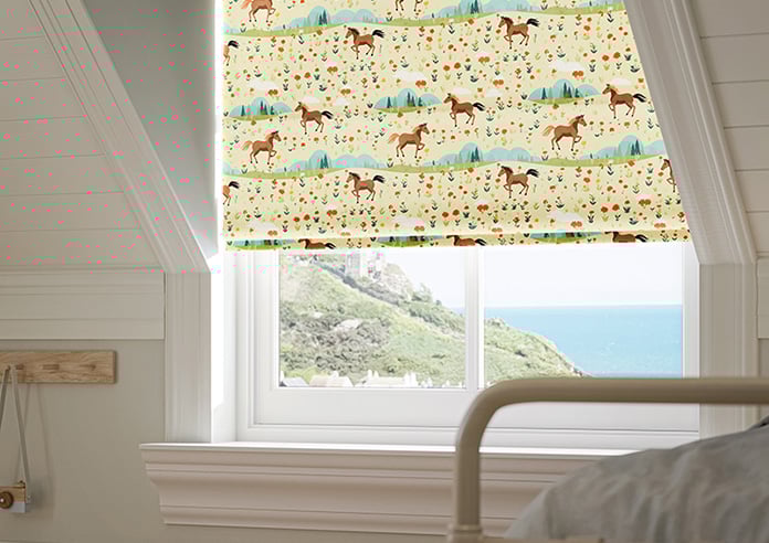 Prairie Horses, Amber Acres - Motorised Roman Blind - Image 5